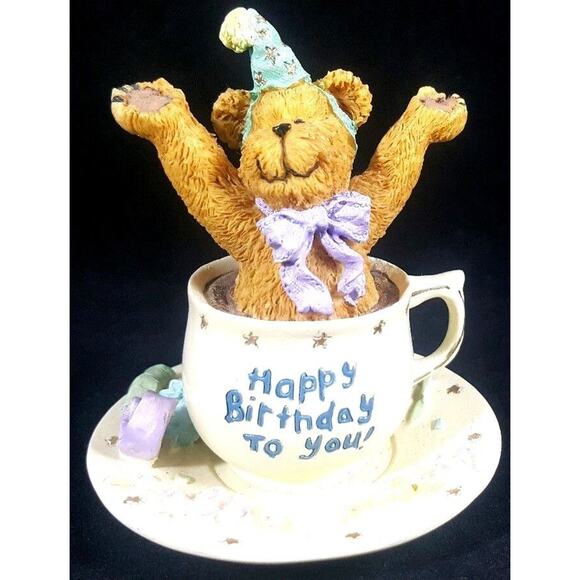 Teddy Bear Miniature Figure Happy Birthday Tea Cup Topper 2002 HB Teabearie - Picture 1 of 3